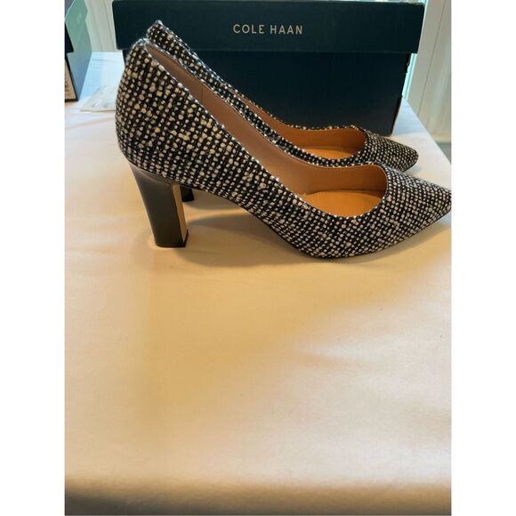 NIB Cole Haan Women's Mylah Boucle Heel Pump, 8.5 - Picture 4 of 9